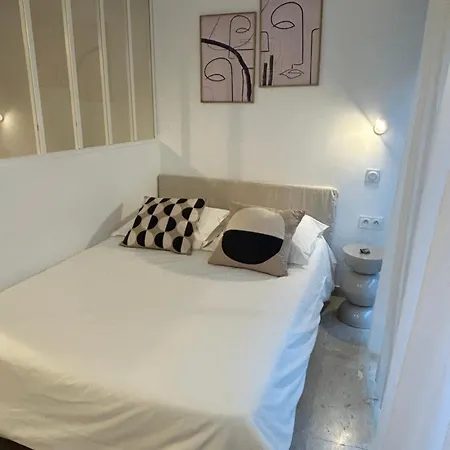 Beachside Chic - Carre D'or - Apartamento